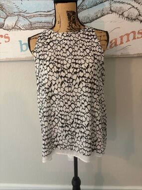 Dalia Black and White Printed Sleeveless Camisole